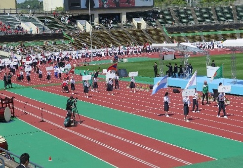 世界パラ陸上開会式に兵庫県連女性局が出席