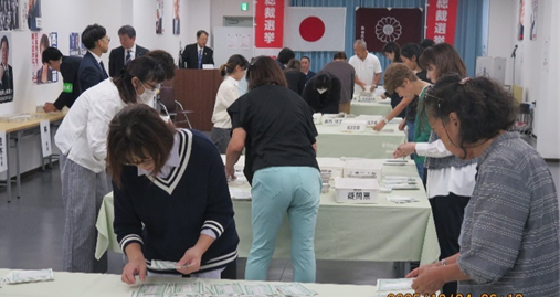 第29代自民党総裁に高市早苗氏を選任臨時国会で憲政史上初の女性首相の誕生見通し~結党70周年に歴史的なエポックメイキング~